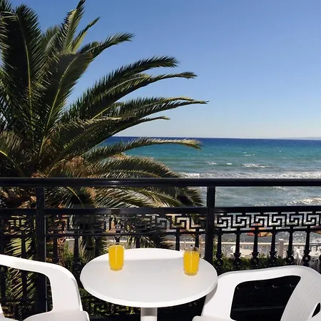 Argassi Beach Hotel فندق