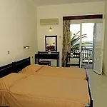 - Adults Only Szálloda 4*