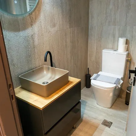 - Adults Only Hotell 4*